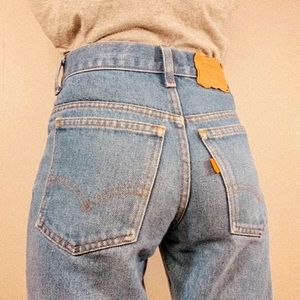 Vintage Levi’s Petite 28x29